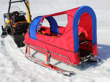 RESCUE TRAILER TYROMONT